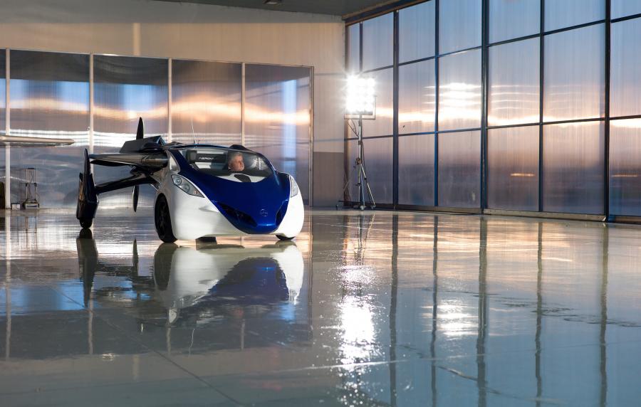  AeroMobil 3.0 2014 года  (фото 2 из 18)